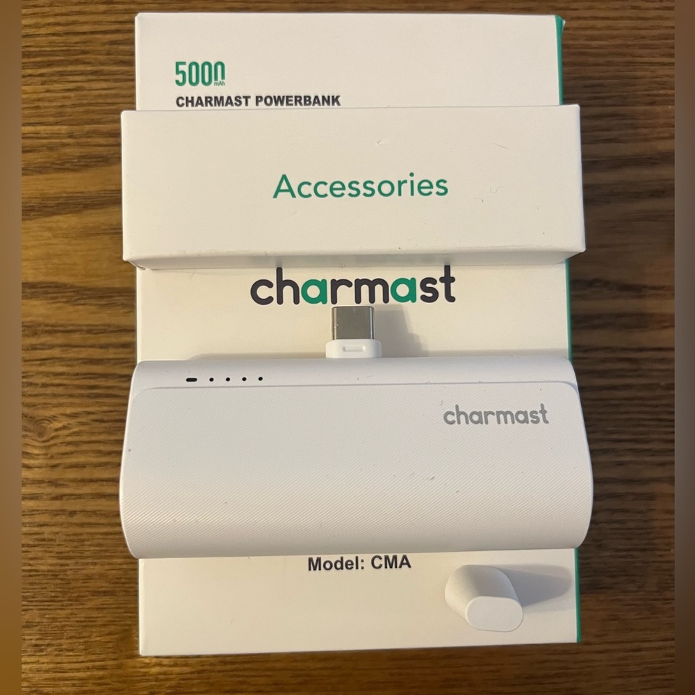 USB C Portable Charger Power Bank. Portable Phone Charger for Samsung Galaxy